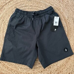 Volcom Villa Rue Boys Shorts in Stealth (Blk/Charcoal) Size M 10Y